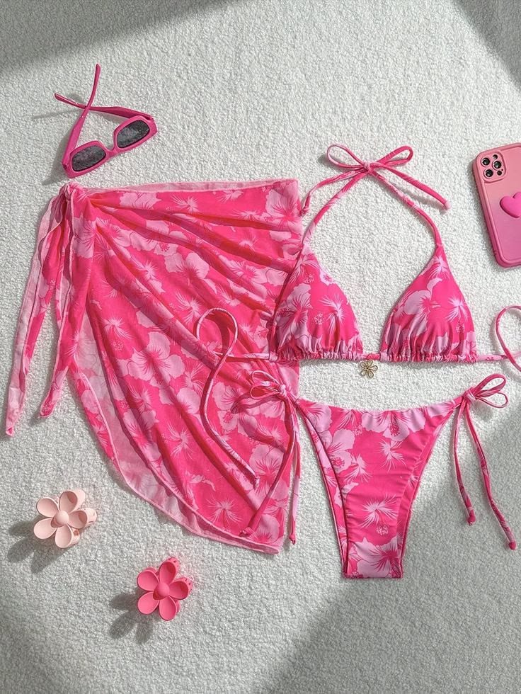 Swimwear & Beachwear