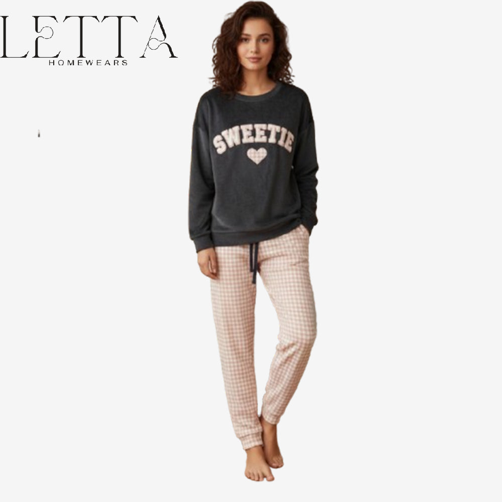 Sweetie Graphic Lounge Set